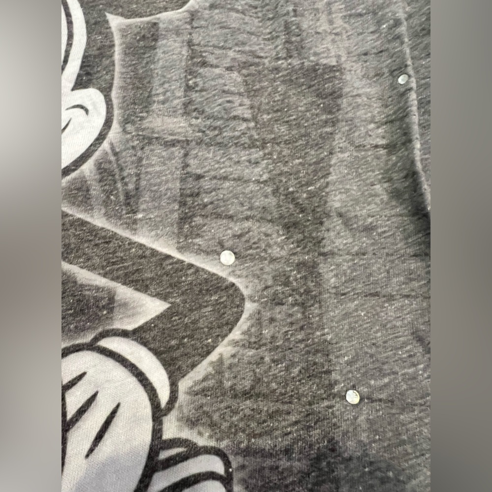 Disney WDW Grey T-Shirt with BLING Features Mickey and the Castle Size S - Picture 5 of 5
